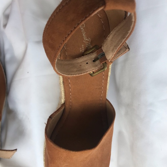 Women’s wedge sandal - Picture 6 of 6